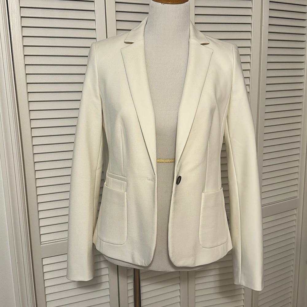 Banana Republic Ivory Suit Jacket-Size 6